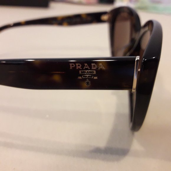 Prada Women's Sunglasses SPR 16X-F 59 16X-F 59 16 2AU-8C1 140 3N Havana Brown - Picture 14 of 16